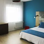 Appart-hotel & Golf Ile De Hotel apartamentowy 3*