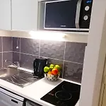 Appart-hotel & Golf Ile De Nantes