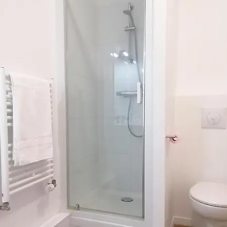 Appart-hotel & Golf Ile De شقة فندقية 3*