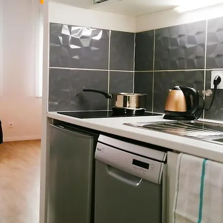 Lejlighedshotel Appart-hotel & Golf Ile De 3*