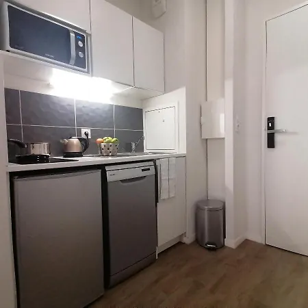 Lejlighedshotel Appart-hotel & Golf Ile De Nantes