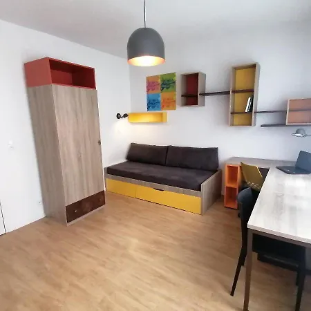 Lejlighedshotel Appart-hotel & Golf Ile De Nantes