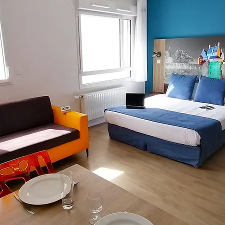 Appart-hotel & Golf Ile De شقة فندقية نانت