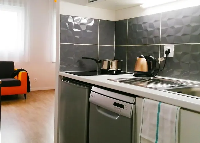 Aparthotel Appart-hotel & Golf Ile De 3*