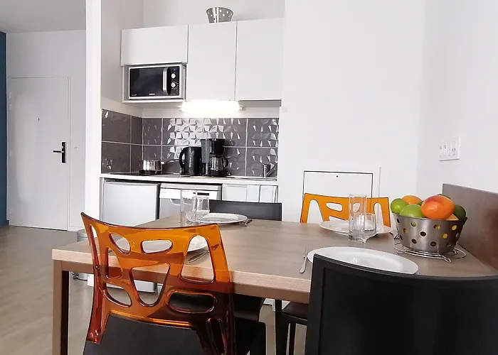 Appart-hotel & Golf Ile De Aparthotel 3*